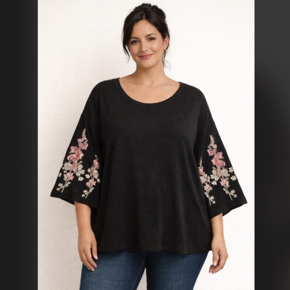 International Concepts| 2X Knit Embroidered 3/4 Sleeve Relaxed Feminine Drapey - Picture 1 of 9